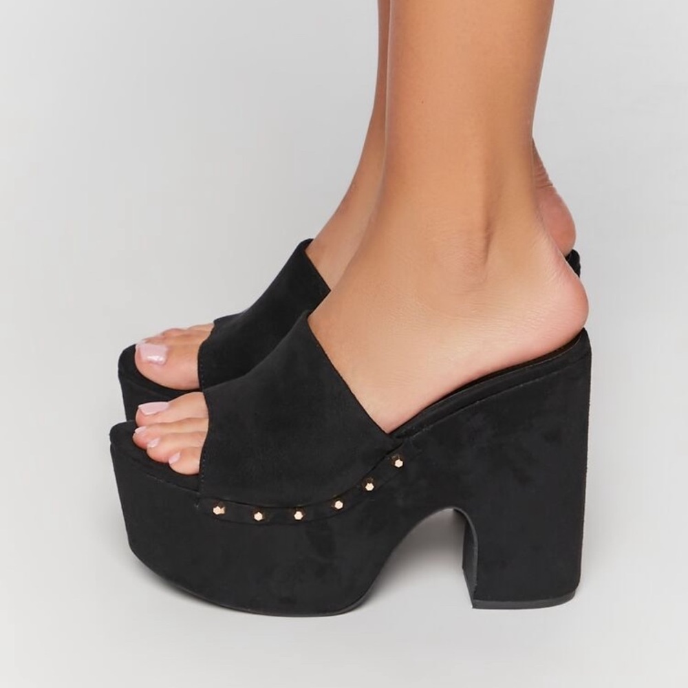 New Black Studded Platform Clog Heels